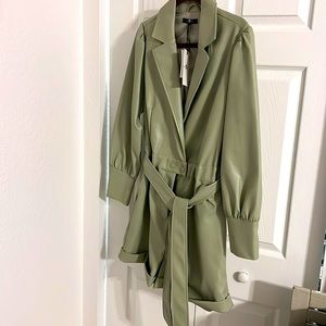 Romper. Lined pleather. Total leather look.